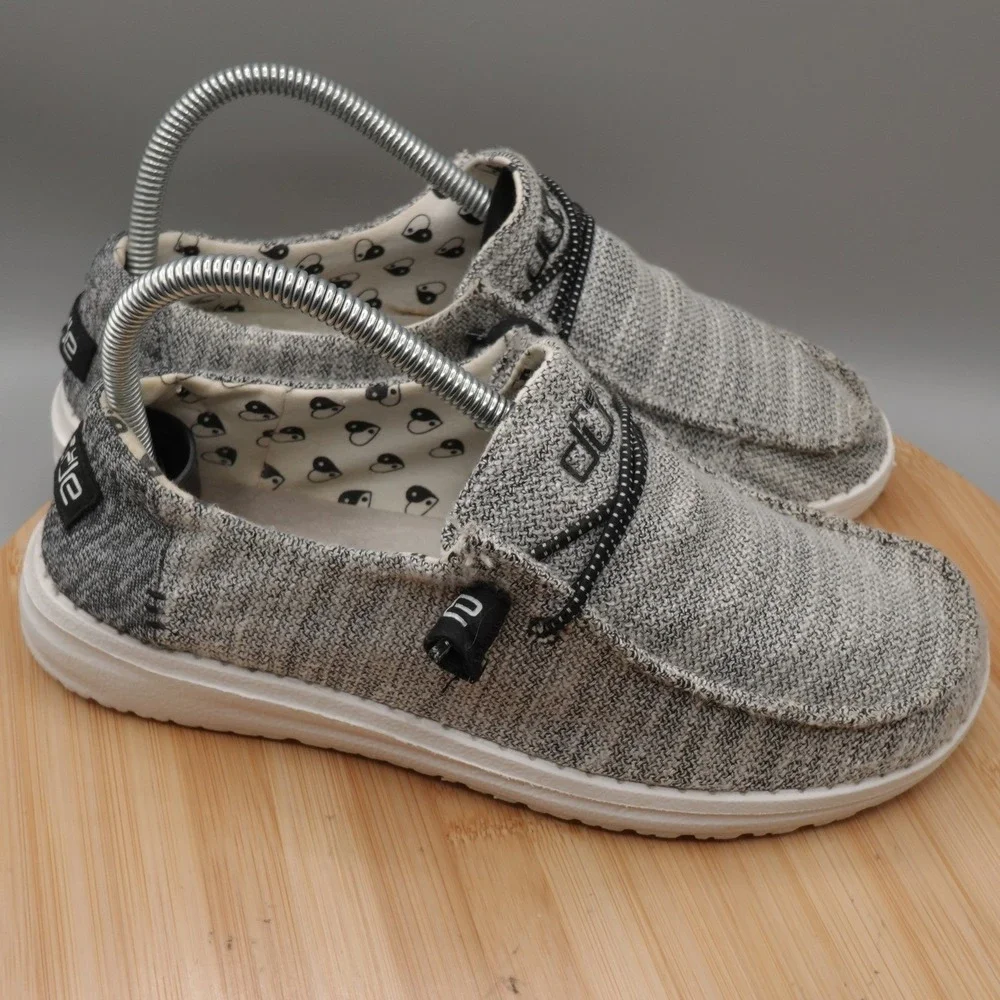 Hey Dude Shoes Womens 7 Wendy Stretch Yin Yang Grey Knit Slip On Loafers Flaw